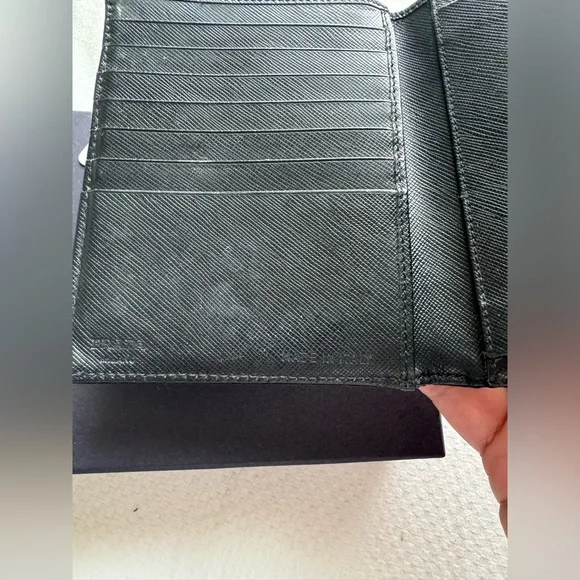 🔥Prada Nylon Tri-Fold Wallet - Picture 10 of 17